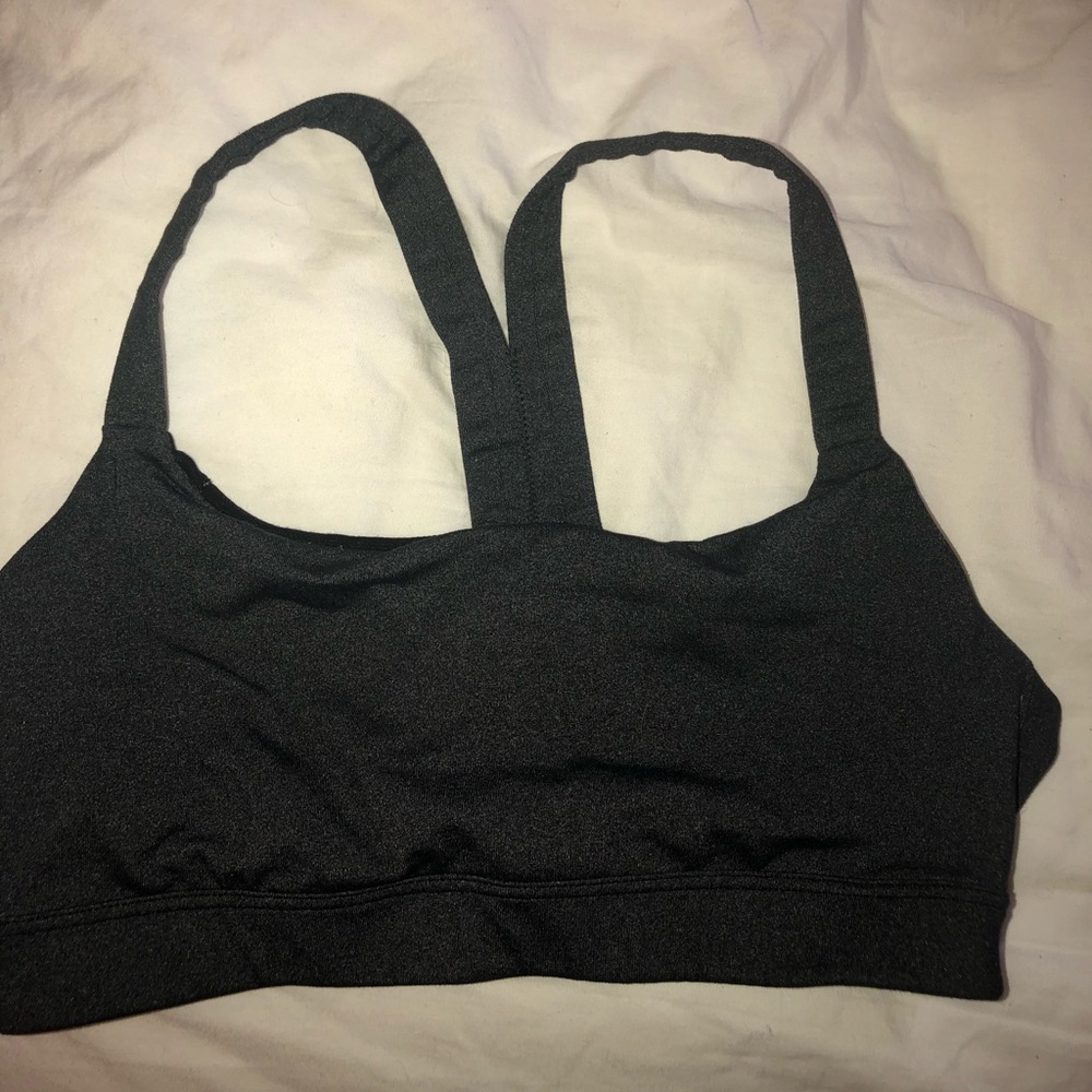 Gap body sports bra